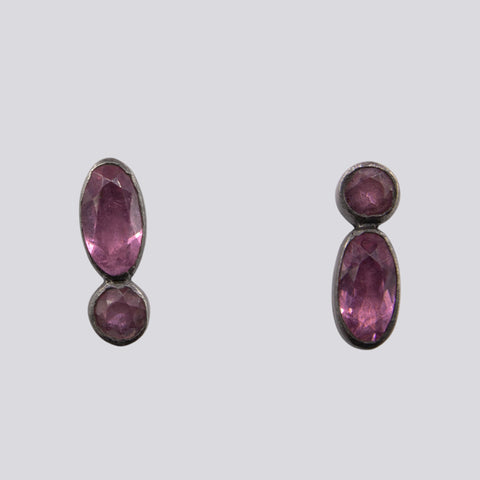 Oval and Round Faceted Stones Earrings - EJ2319