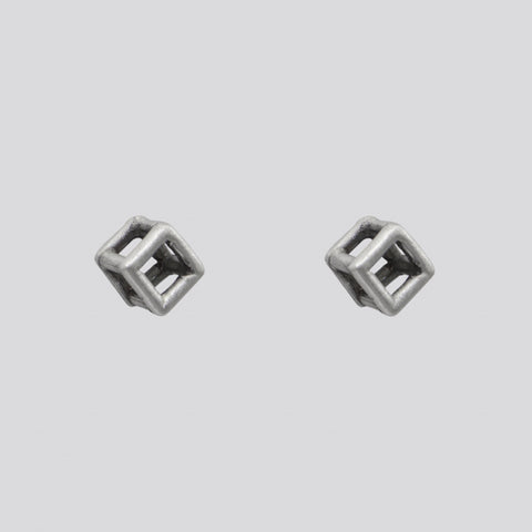 Tiny Wire Cube Studs - EJ2326