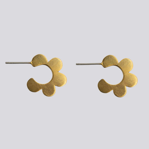 Scalloped Hoop Earrings - EJ2338