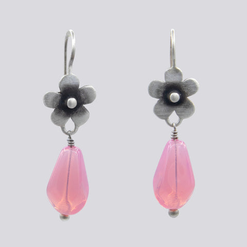 Flower with Bead Dangle Earrings - EJ2343