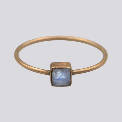 Rainbow Moonstone Gold Ring - Size 9