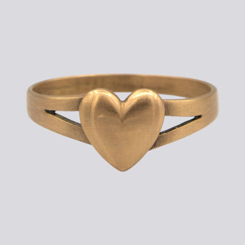 Gold Heart Ring - Size 8