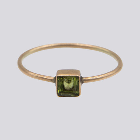 Peridot Gold Ring - Size 9