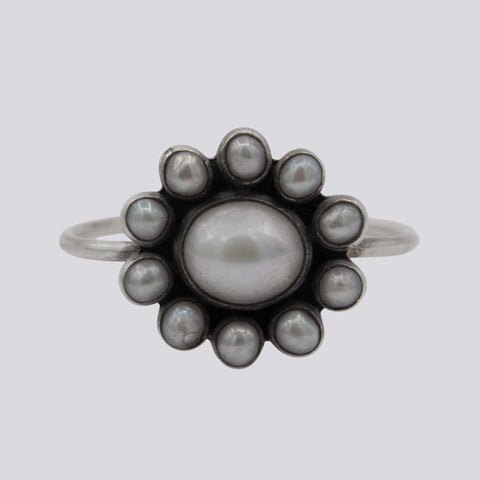 Pearl Flower Ring - Size 8