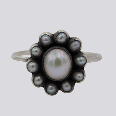 Pearl Flower Ring - Size 8