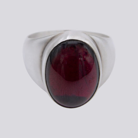 Oval Cabochon Garnet Ring - Size 8