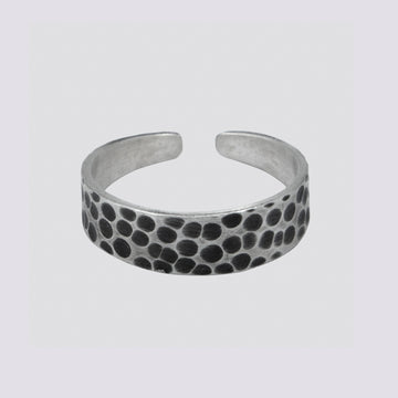 Open Hammered Ring - RJ556