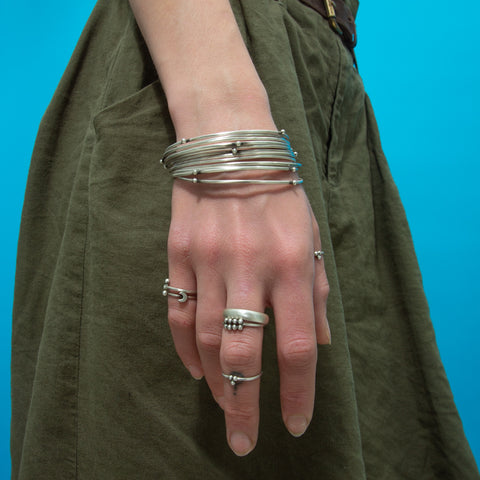 Thin Round Wire Bangle With Granulation - BA395