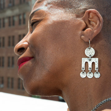 Hammered Arches Fringe Drop Earrings - EJ2186