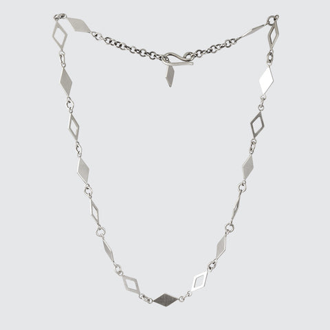 Diamond Shape Cut Out Chain Necklace