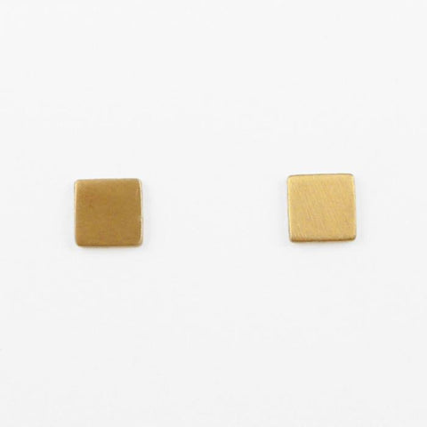 SQUARE DISC STUD EARRINGS IN GOLD