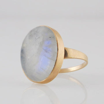 Large Oval Cabochon Stone Gold Ring